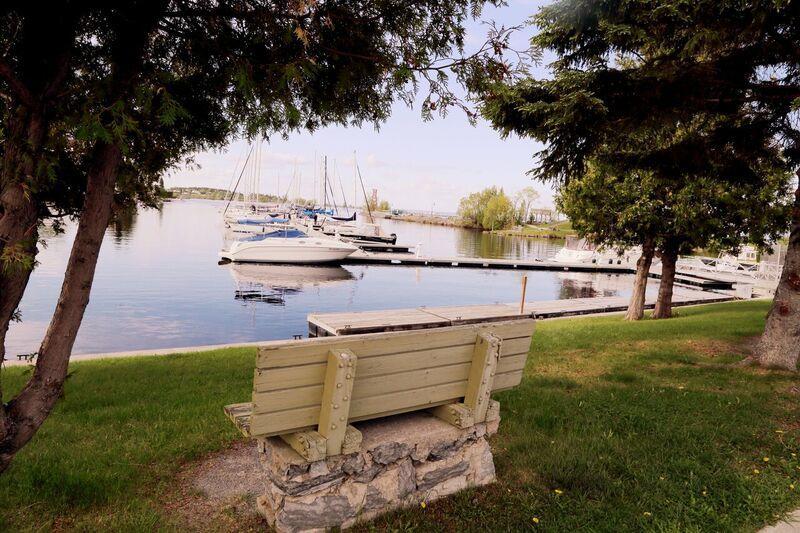 Auberge Lac-Saint-Jean روبرفال المظهر الخارجي الصورة